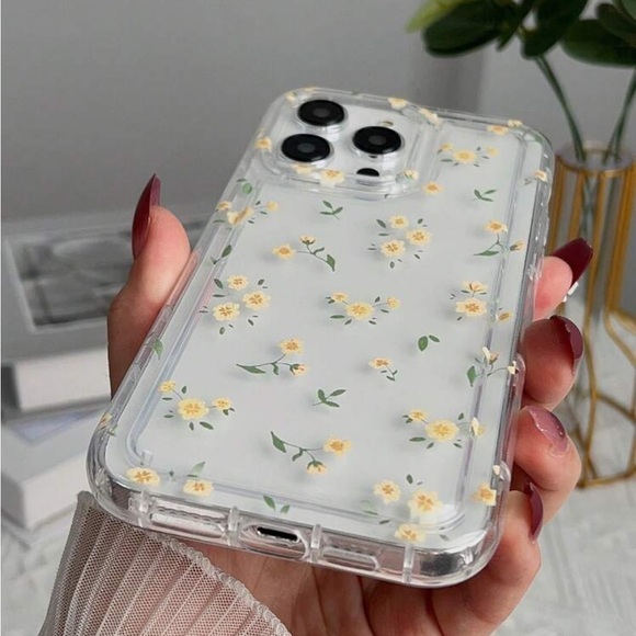⚠️Clearance iPhone 13/Pro/Pro Max Clear Floral Phone Case - Picture 3 of 4